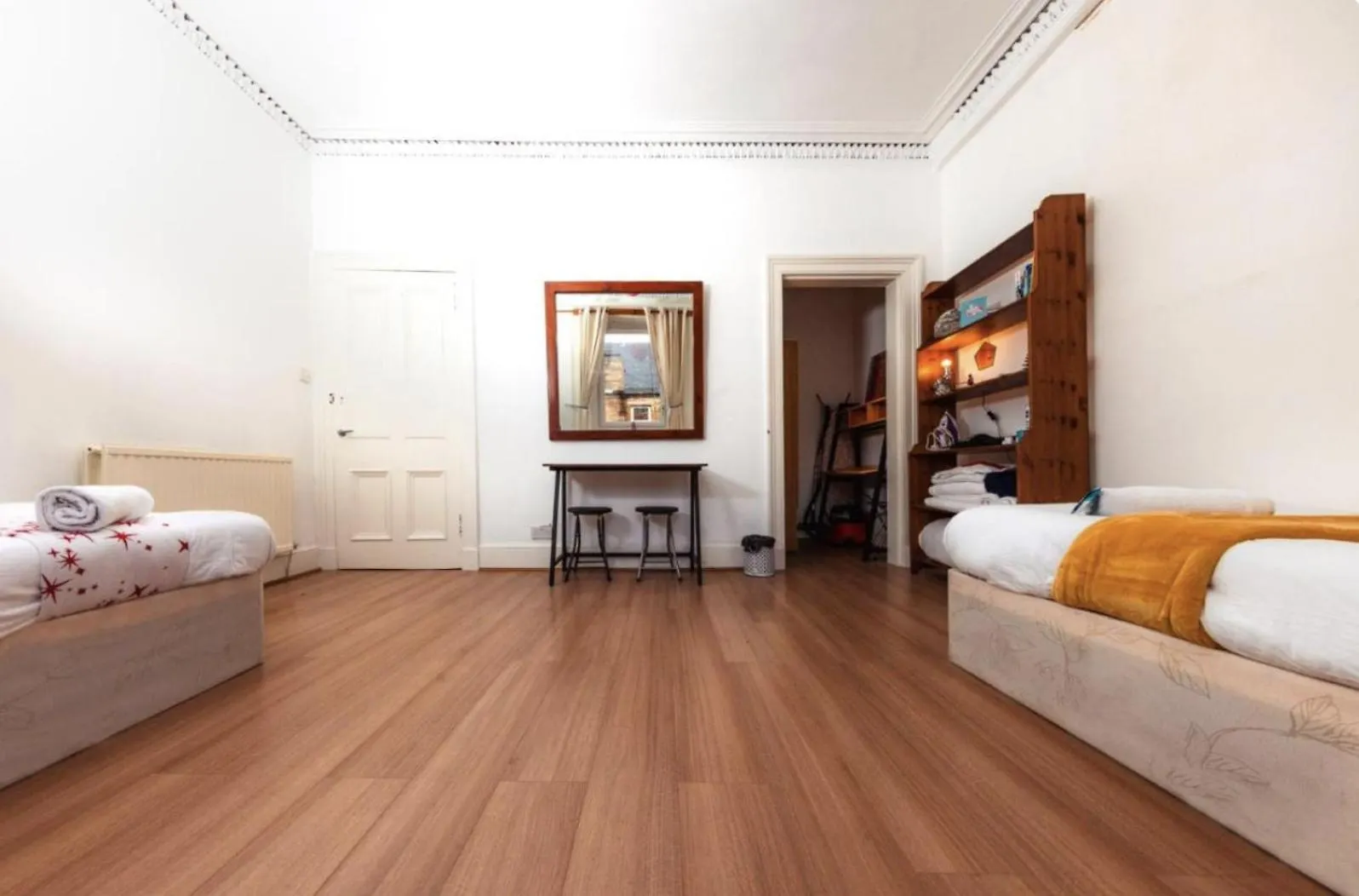 Desirable Edinburgh Apartment - City Centre 0*,